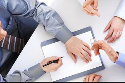 面临诉讼与债务困扰，如何应对与解决？